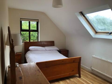 Letterfrack Farmhouse On Equestrian Farm In Letterfrack Beside Connemara National Park Tullywee Bridge Esterno foto